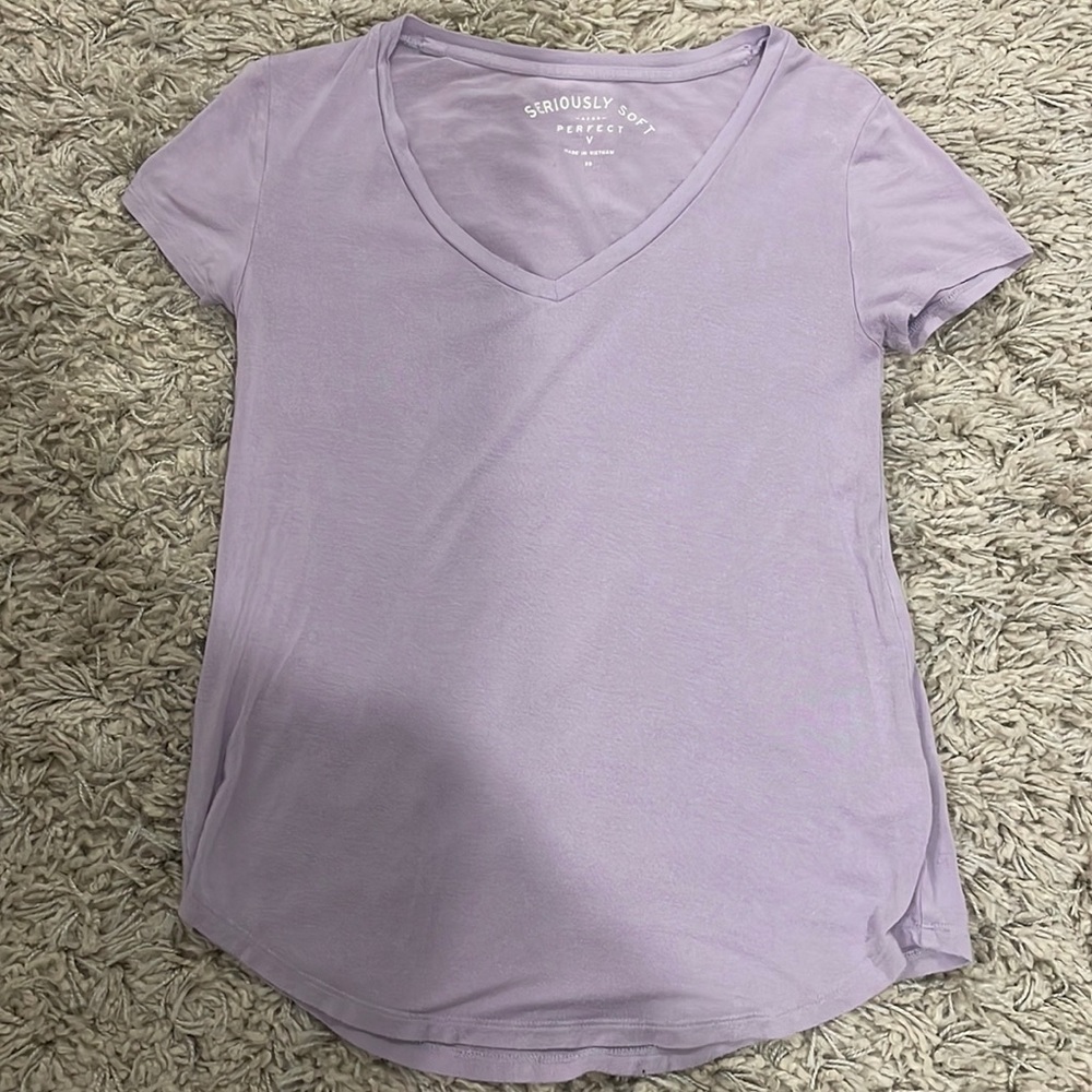 Aero Seriously Soft Perfect V Shirt - Picture 1 of 2